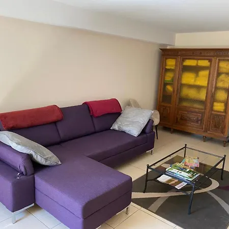 De Campagne Avec Terrasse Et Tous Equipements A - Fr-1-489-385 * Mazirat