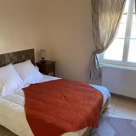 Maison De Ferme Paisible Avec Vue Sur Vallee Et Terrasse - Fr-1-489-385 Casa de Férias Mazirat