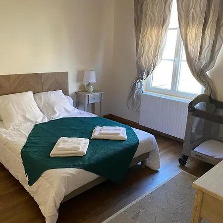 Maison De Ferme Paisible Avec Vue Sur Vallée Et Terrasse - Fr-1-489-385 Сasa de vacaciones *